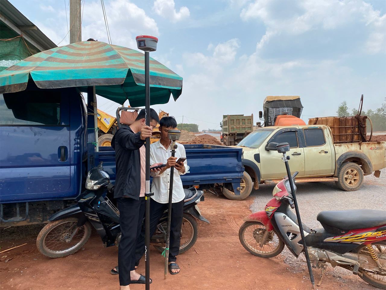 Chuyển giao công nghệ và khách hàng geomate6